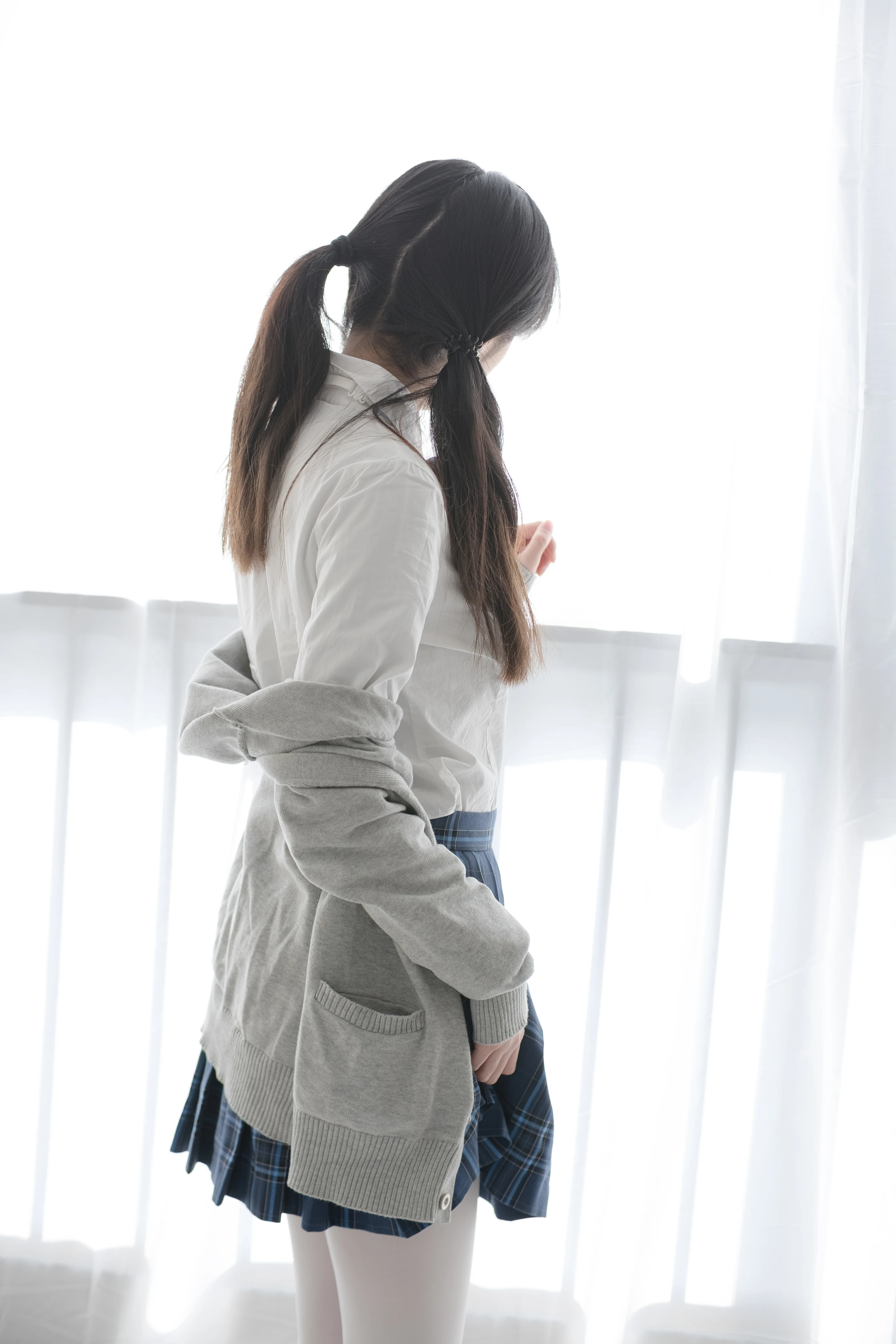 森萝财团 R15-047 [114P]插图4
